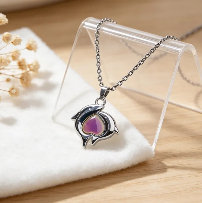 Double Dolphin Mood Pendant Necklace Color Changing Temperature Heart Necklaces for Women Animal Cute Couples Fashion Jewelry view 3