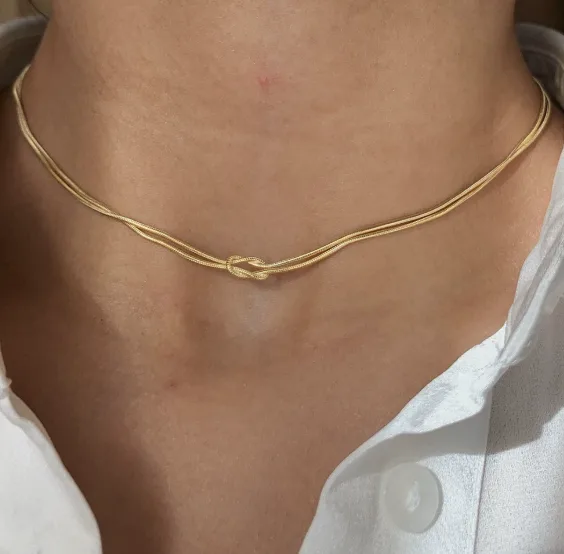 Hypoallergenic Waterproof Anti-Tarnish Titanium Steel Handmade Love Knot Snake Chain Gold Tone Valentine Gift Couple Jewelry Women Dainty Necklaces view 3