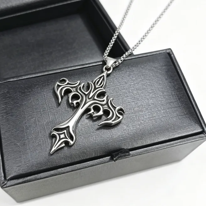 Wholesale Flame Gothic Cross Pendant Necklace Stainless Steel Box Chain Vintage Men Jewelry Hip Hop Punk Jewelry for Gift