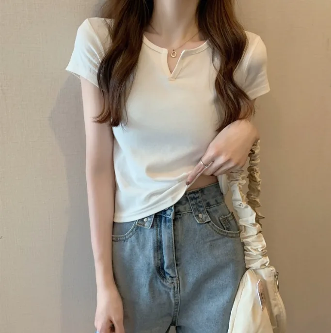 Women’s Summer Cropped T‑Shirt, Small V‑Neck Short Sleeve Slim Fit Solid Color Sexy Cropped Top view 3