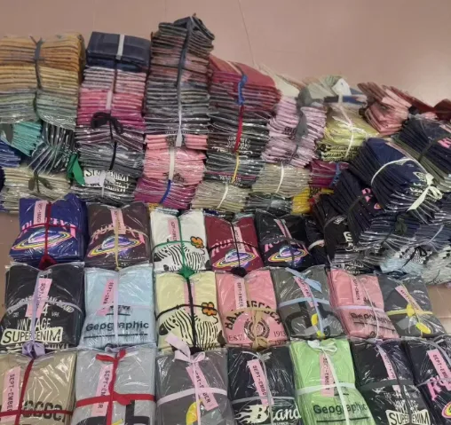 Wholesale Mixed High Quality Heavy‑Duty Women T‑Shirts Hot Selling for Stall Live Stream Physical Store Spring Summer Autumn view 2